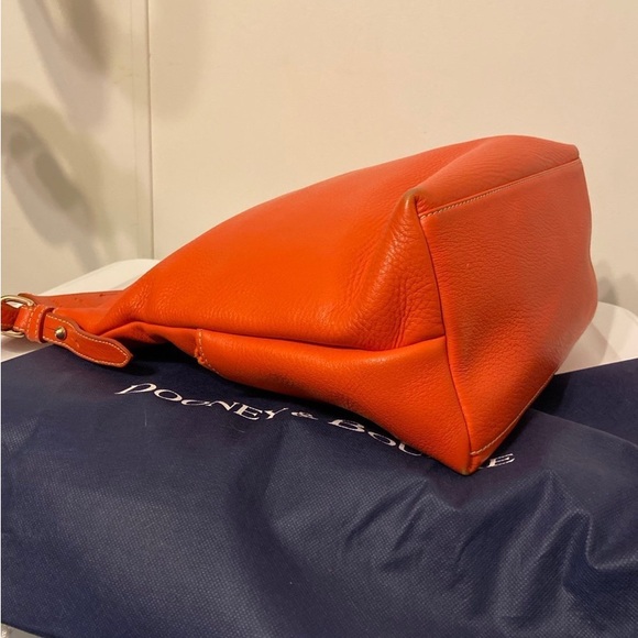 Dooney & Bourke Dillen Large Satchel - Picture 5 of 10